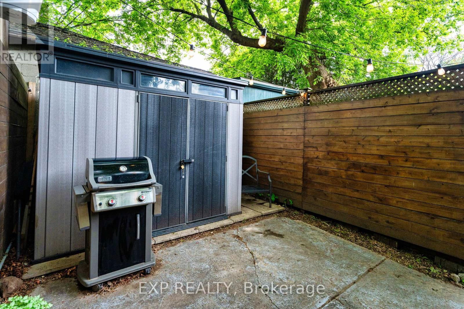 819 CRAVEN ROAD Image 29
