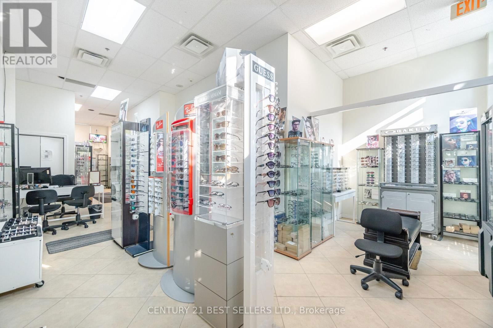 111 - 1585 MARKHAM ROAD Image 11