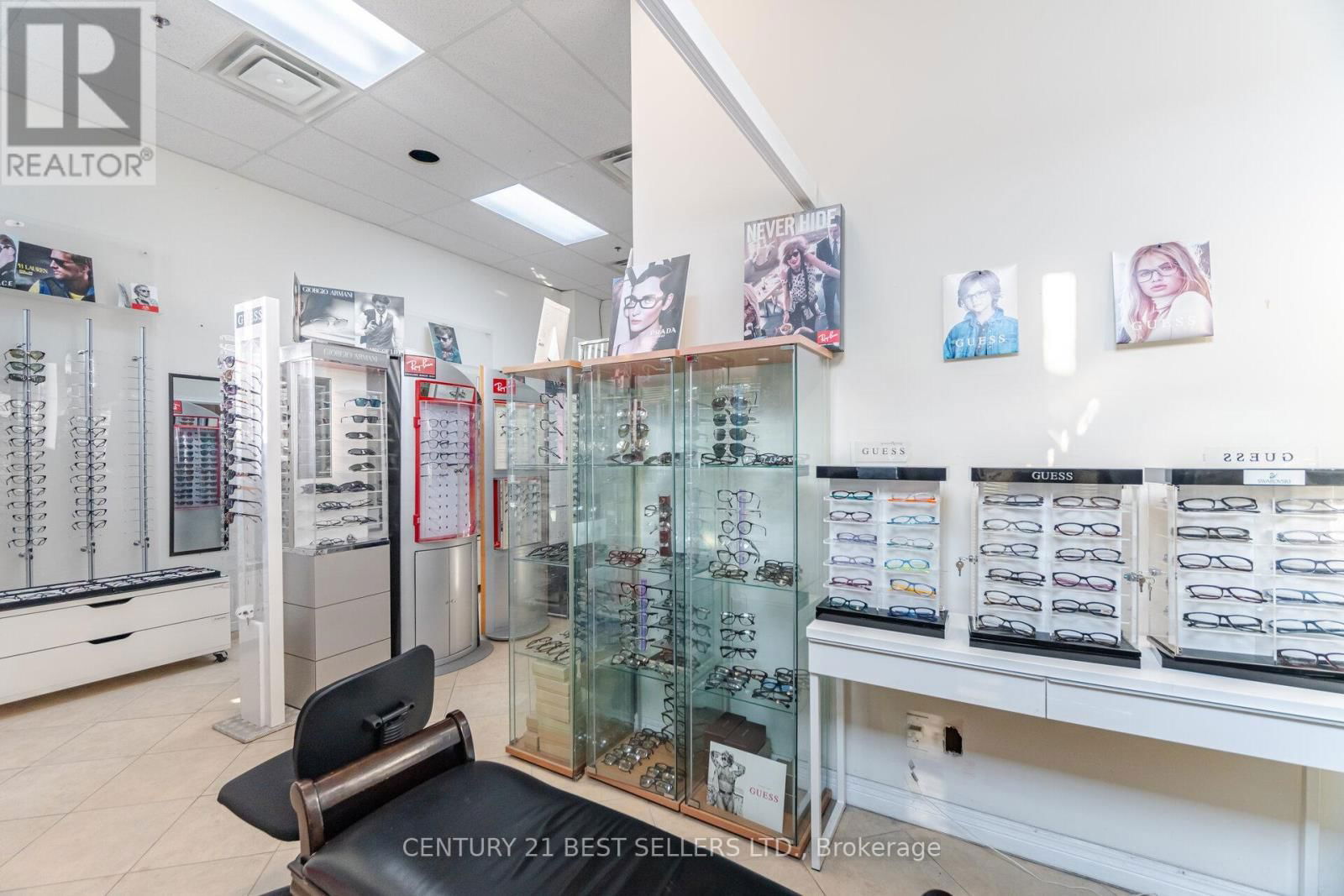 111 - 1585 MARKHAM ROAD Image 14