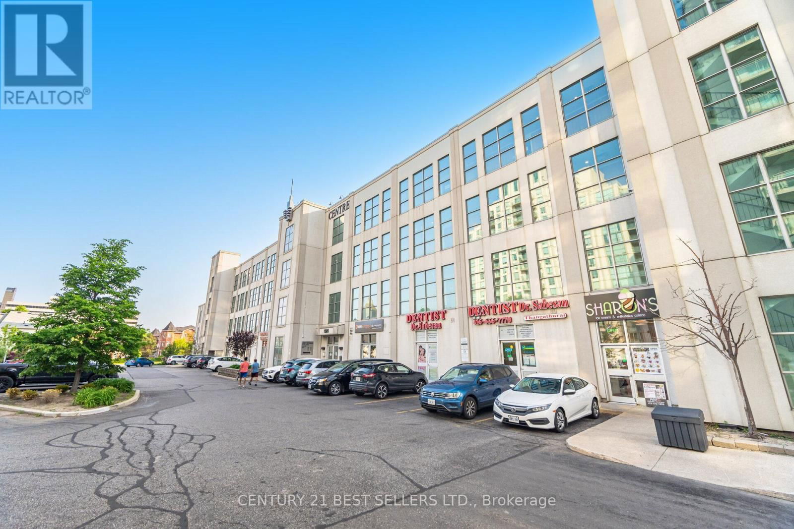111 - 1585 MARKHAM ROAD Image 21