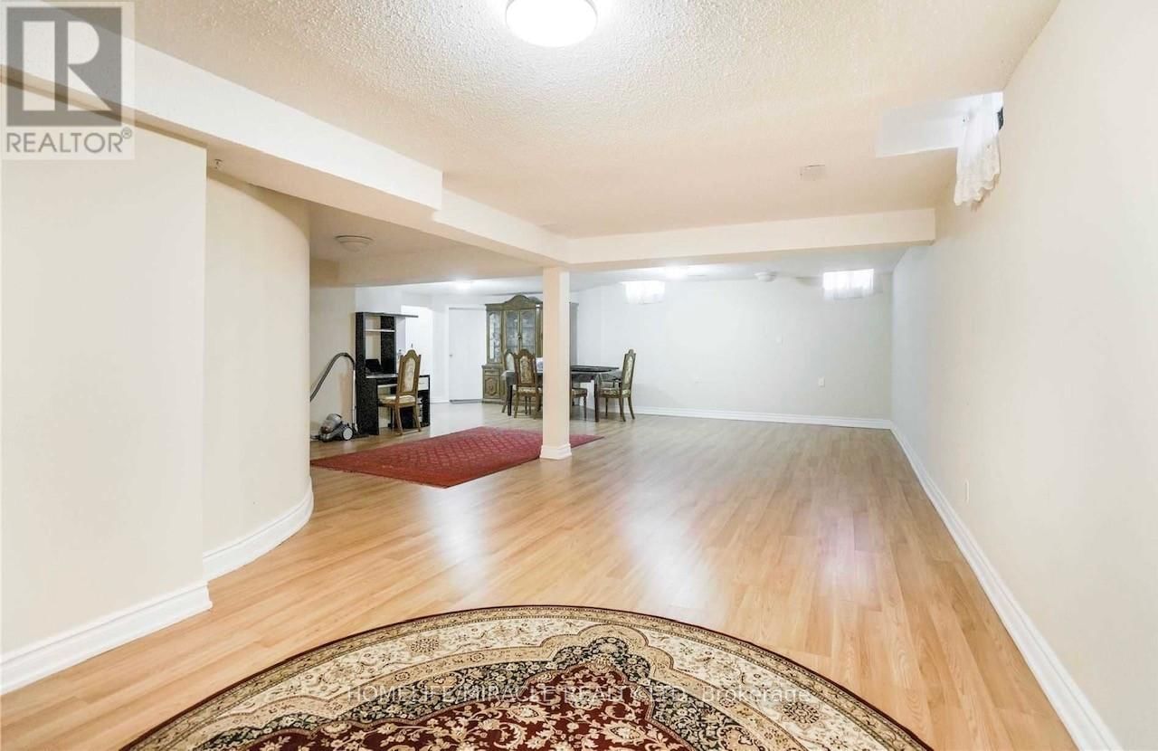1804 FORESTVIEW DRIVE EAST Image 2