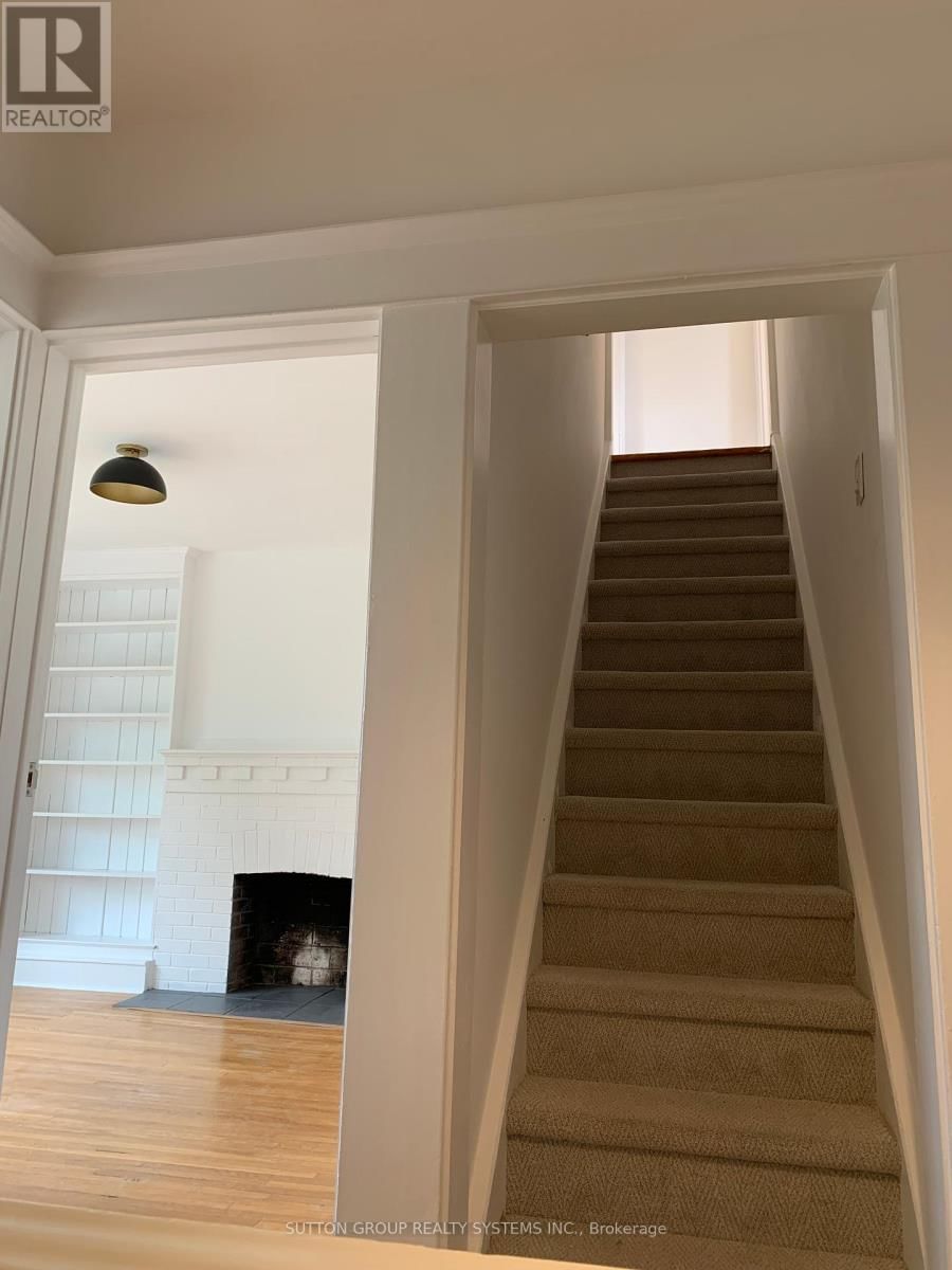 55 BROWNING AVENUE Image 10