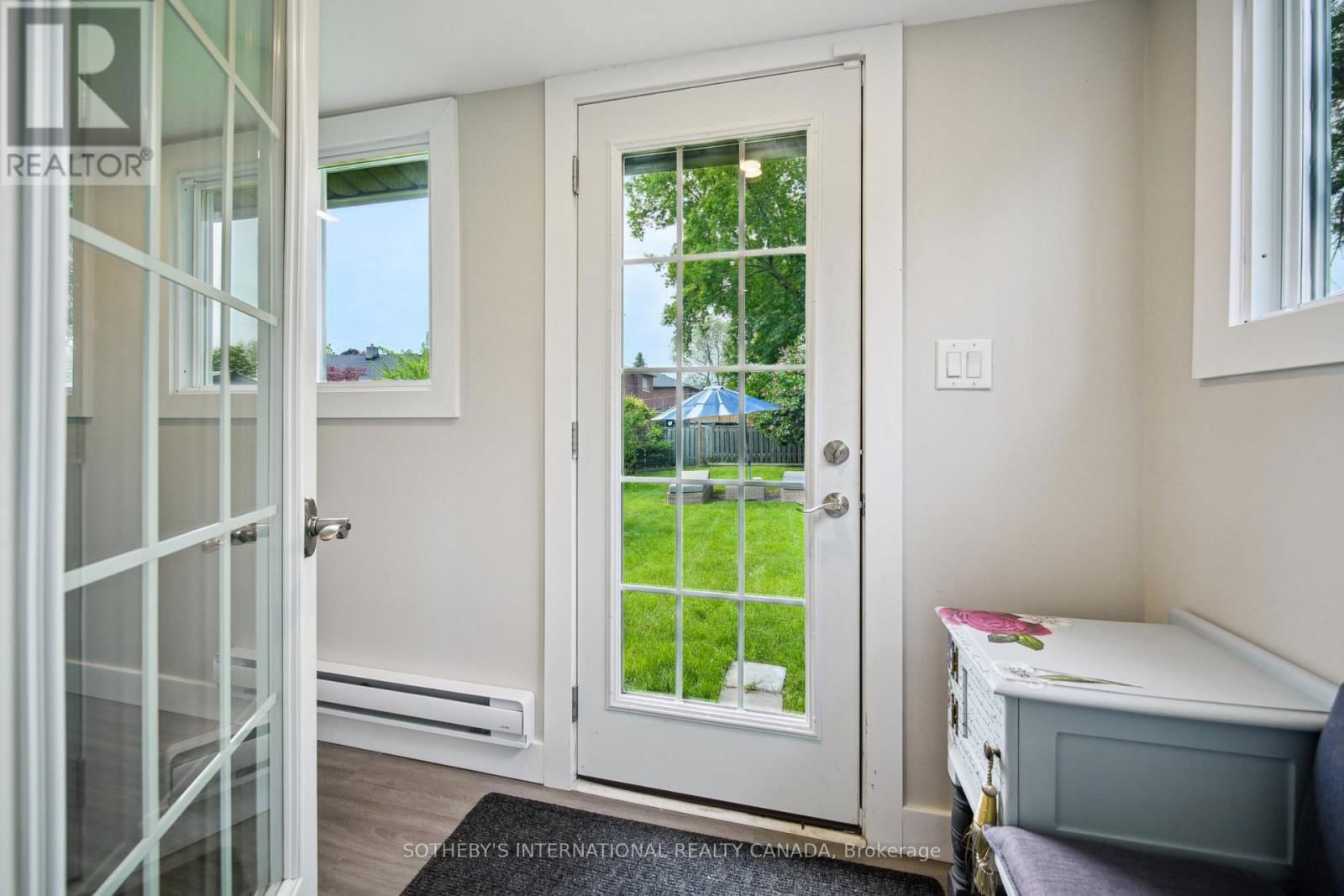 3722 ST. CLAIR AVENUE EAST Image 34