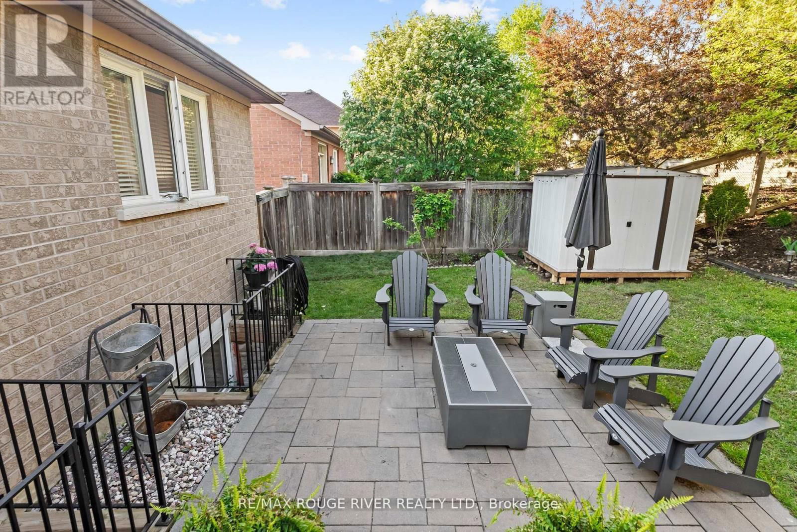 11 MAPLE EDGE LANE Image 39