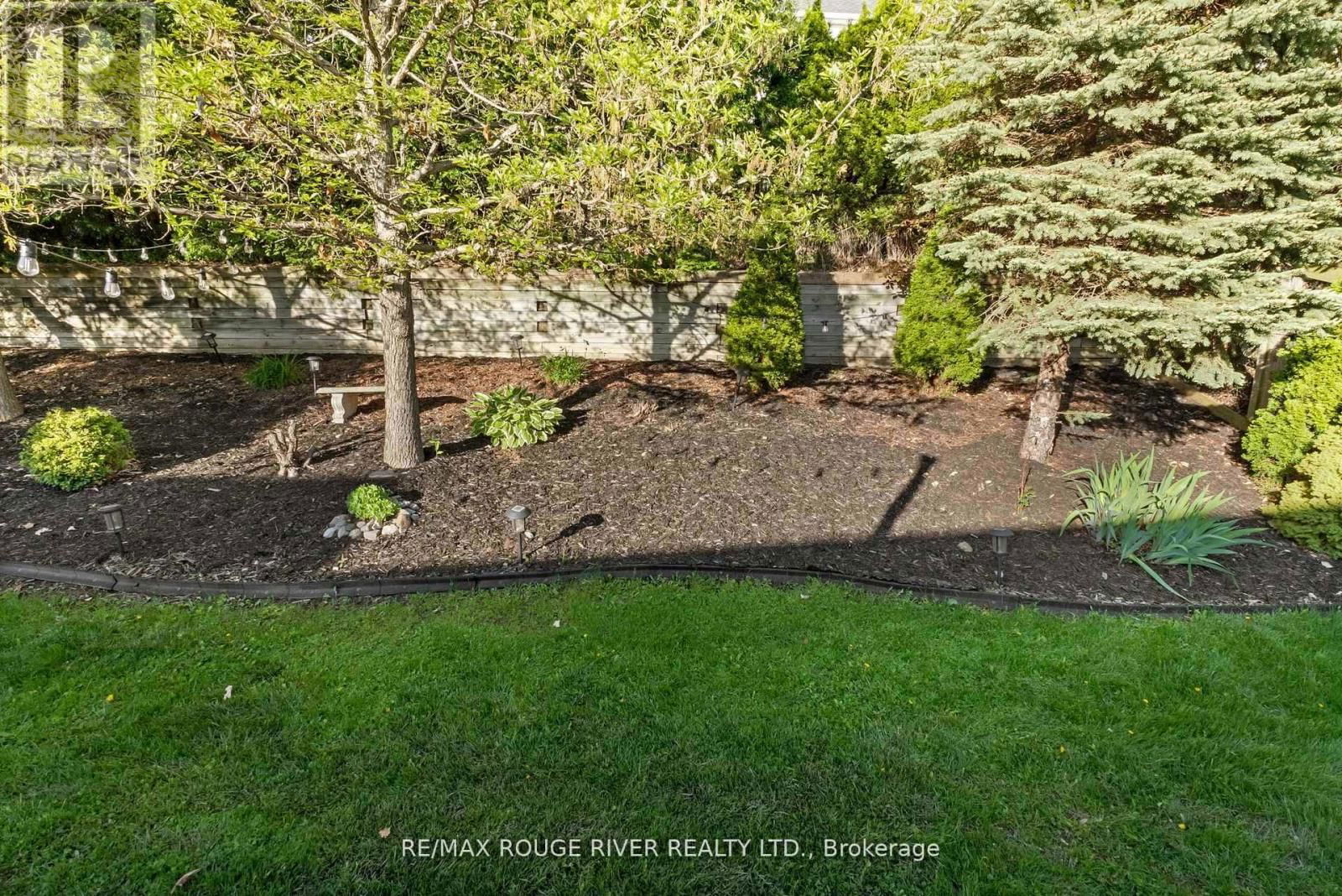 11 MAPLE EDGE LANE Image 42