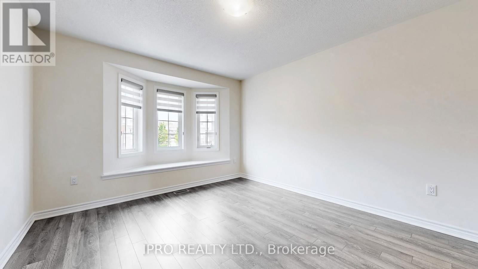 1145 DRAGONFLY AVENUE Image 31