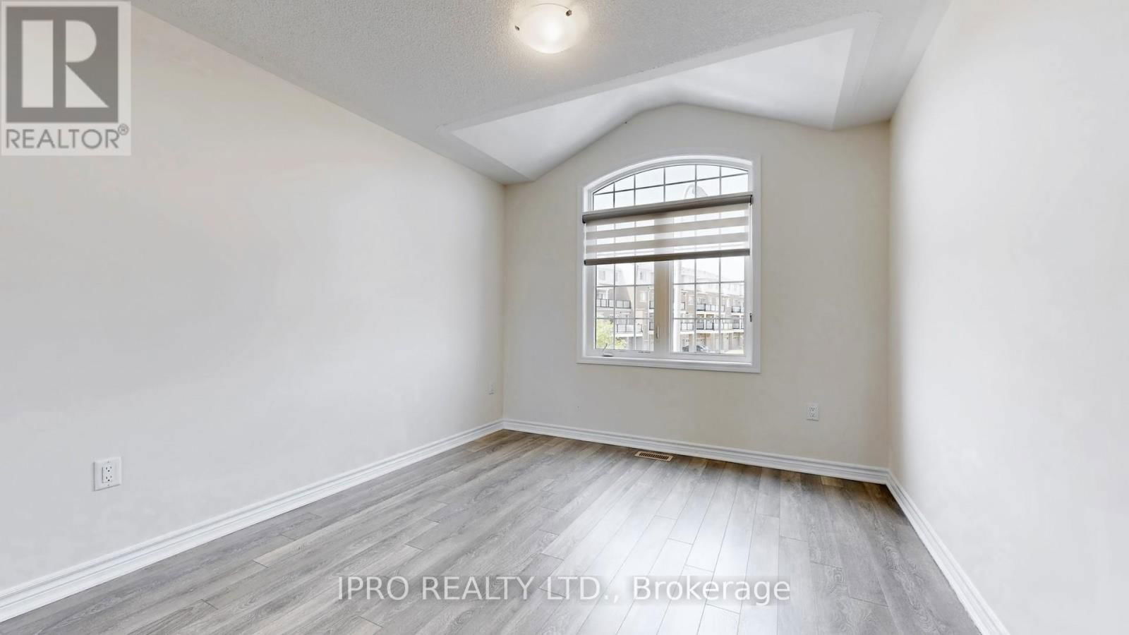 1145 DRAGONFLY AVENUE Image 35