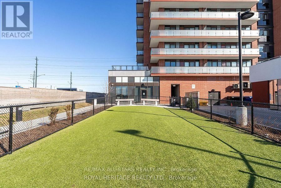 214 - 2550 SIMCOE STREET NORTH Image 24