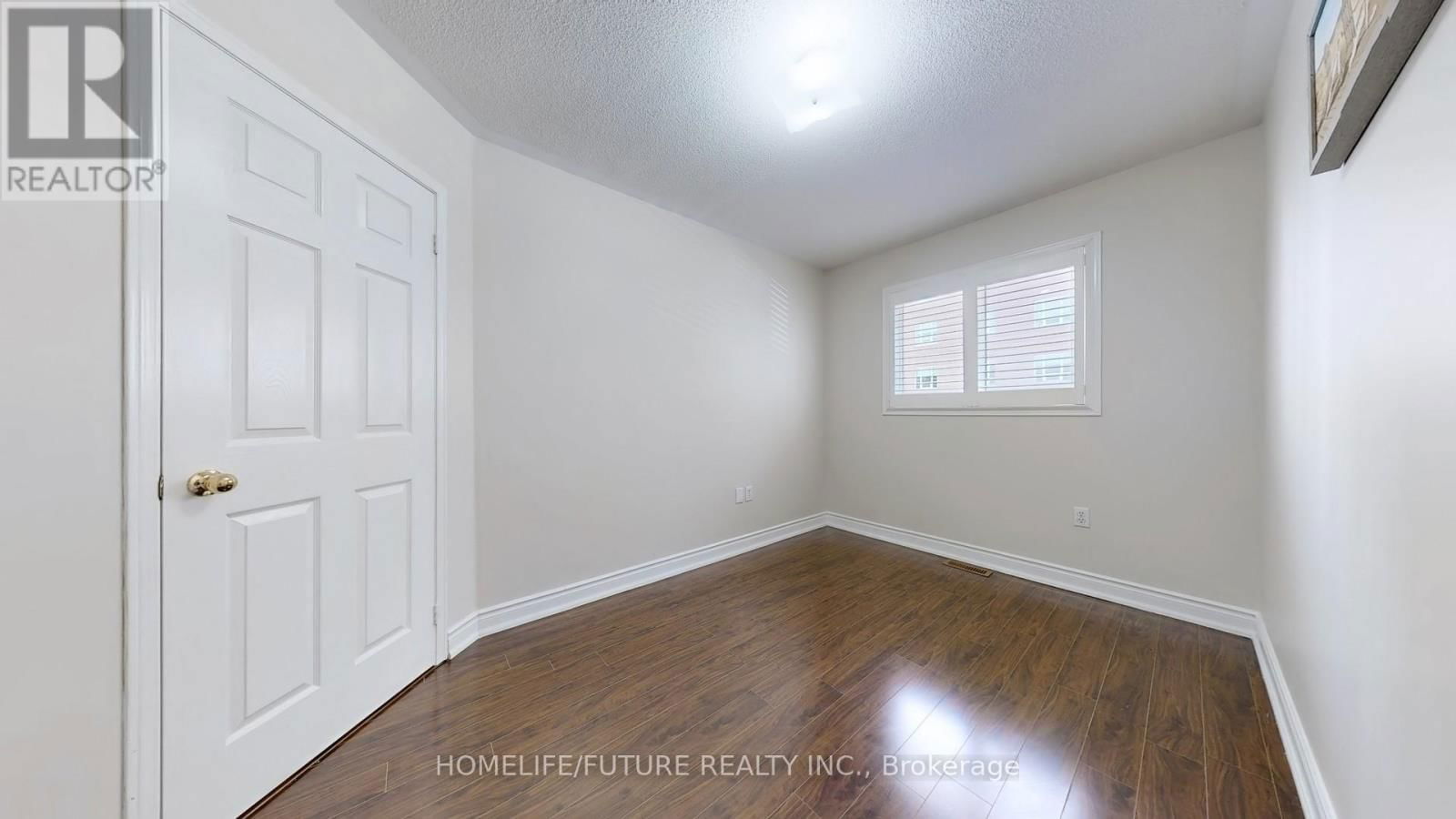 47 - 435 MIDDLEFIELD ROAD Image 30