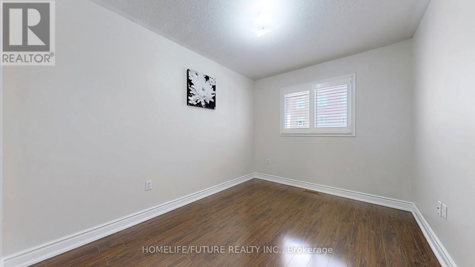 47 - 435 MIDDLEFIELD ROAD Image 33