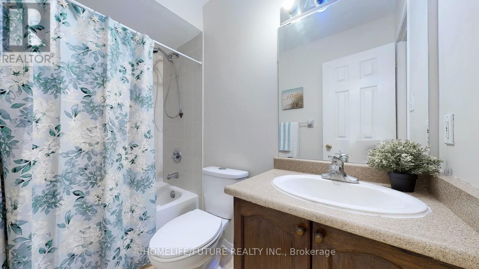 47 - 435 MIDDLEFIELD ROAD Image 36