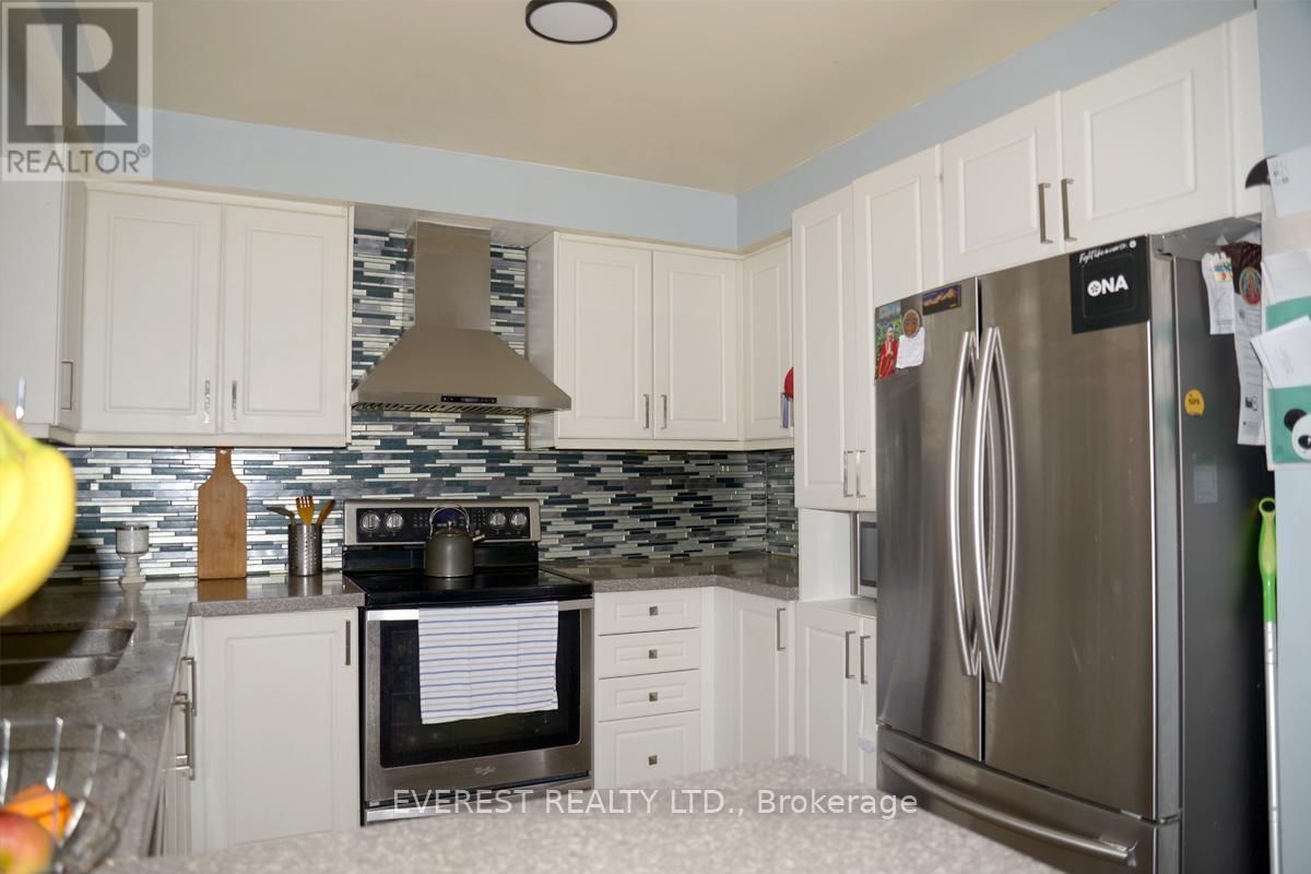 25 BRIDLEGROVE DRIVE Image 10
