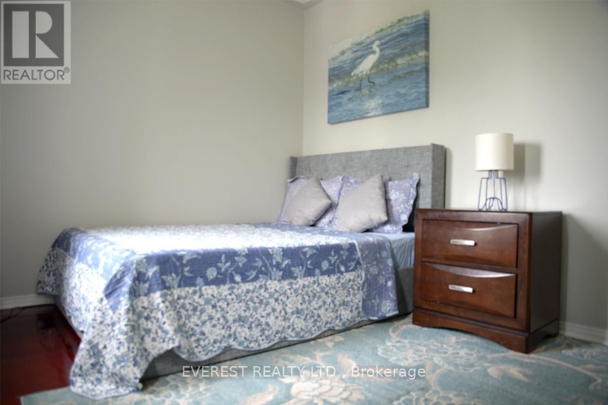 25 BRIDLEGROVE DRIVE Image 20