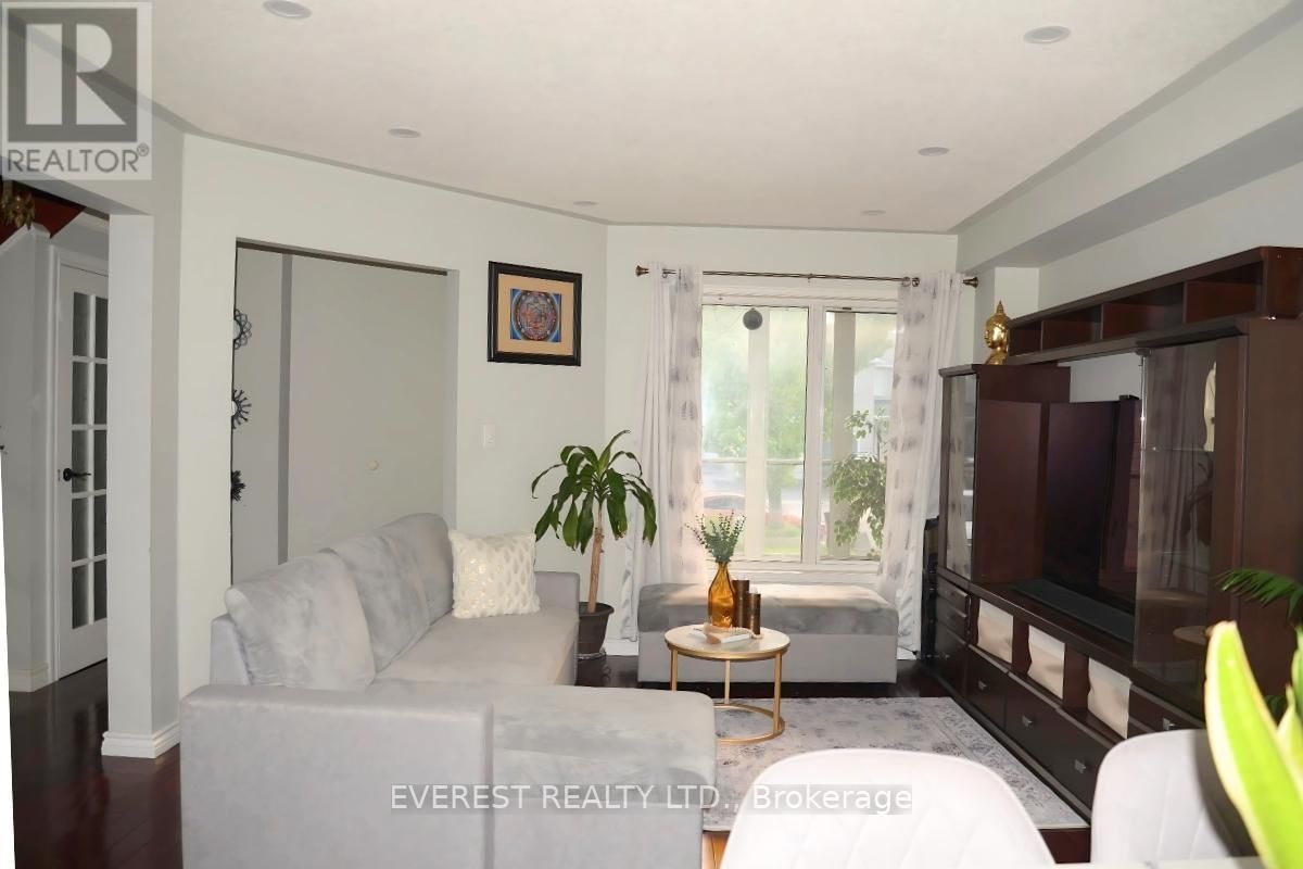 25 BRIDLEGROVE DRIVE Image 5
