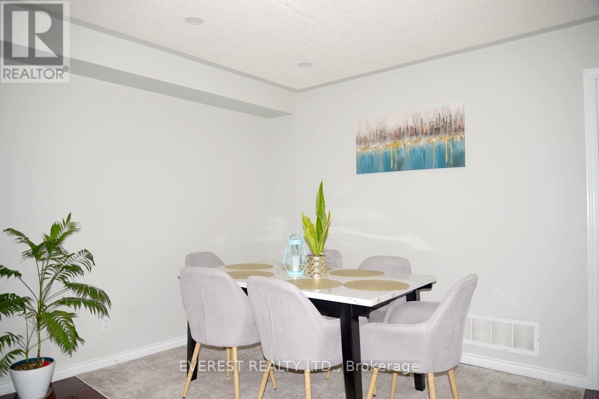 25 BRIDLEGROVE DRIVE Image 7