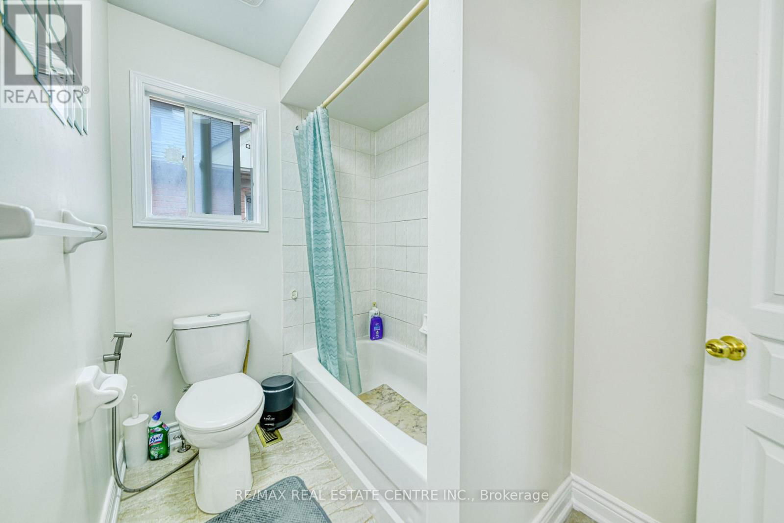 3100 COUNTRY LANE Image 34