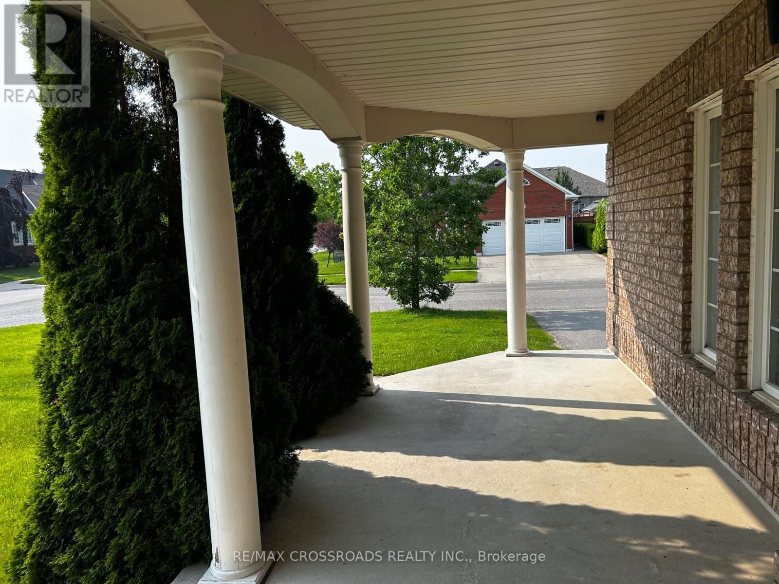 33 BUGELLI DRIVE Image 7
