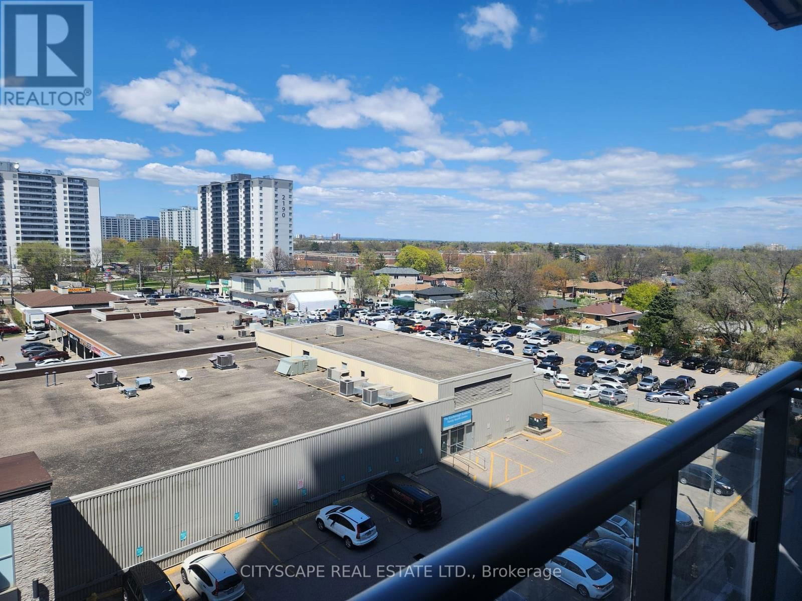 616 - 30 MEADOWGLEN PLACE Image 33