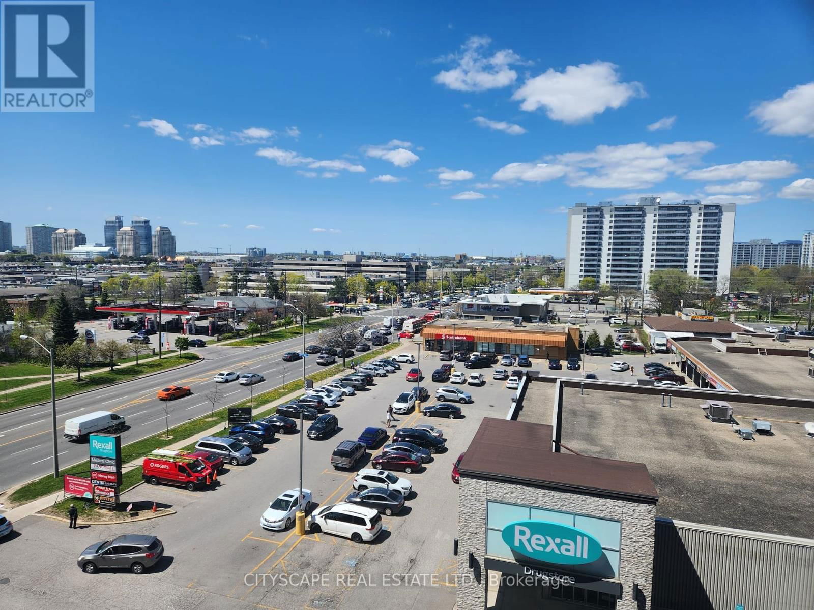 616 - 30 MEADOWGLEN PLACE Image 35