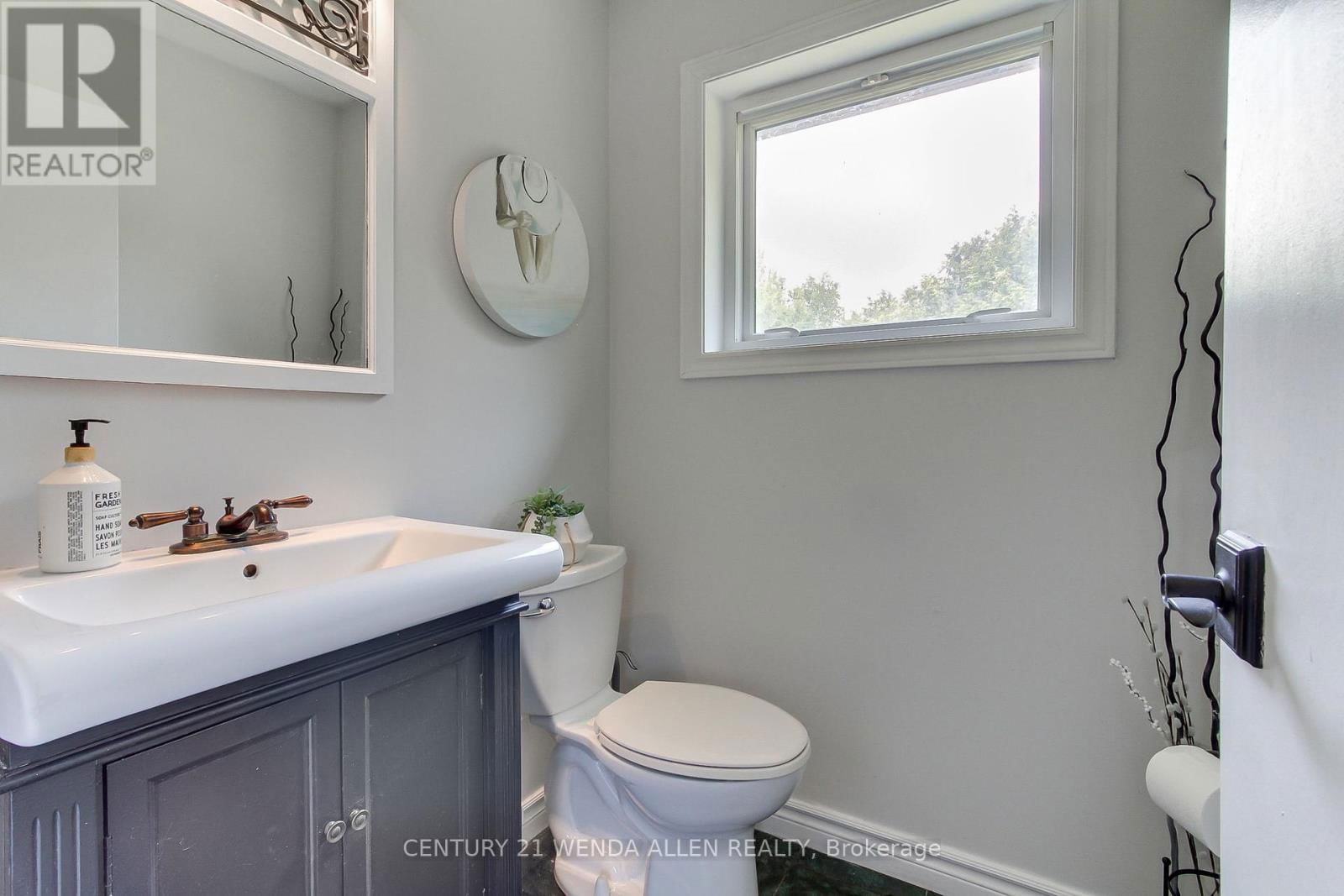 5150 LAKERIDGE ROAD Image 15