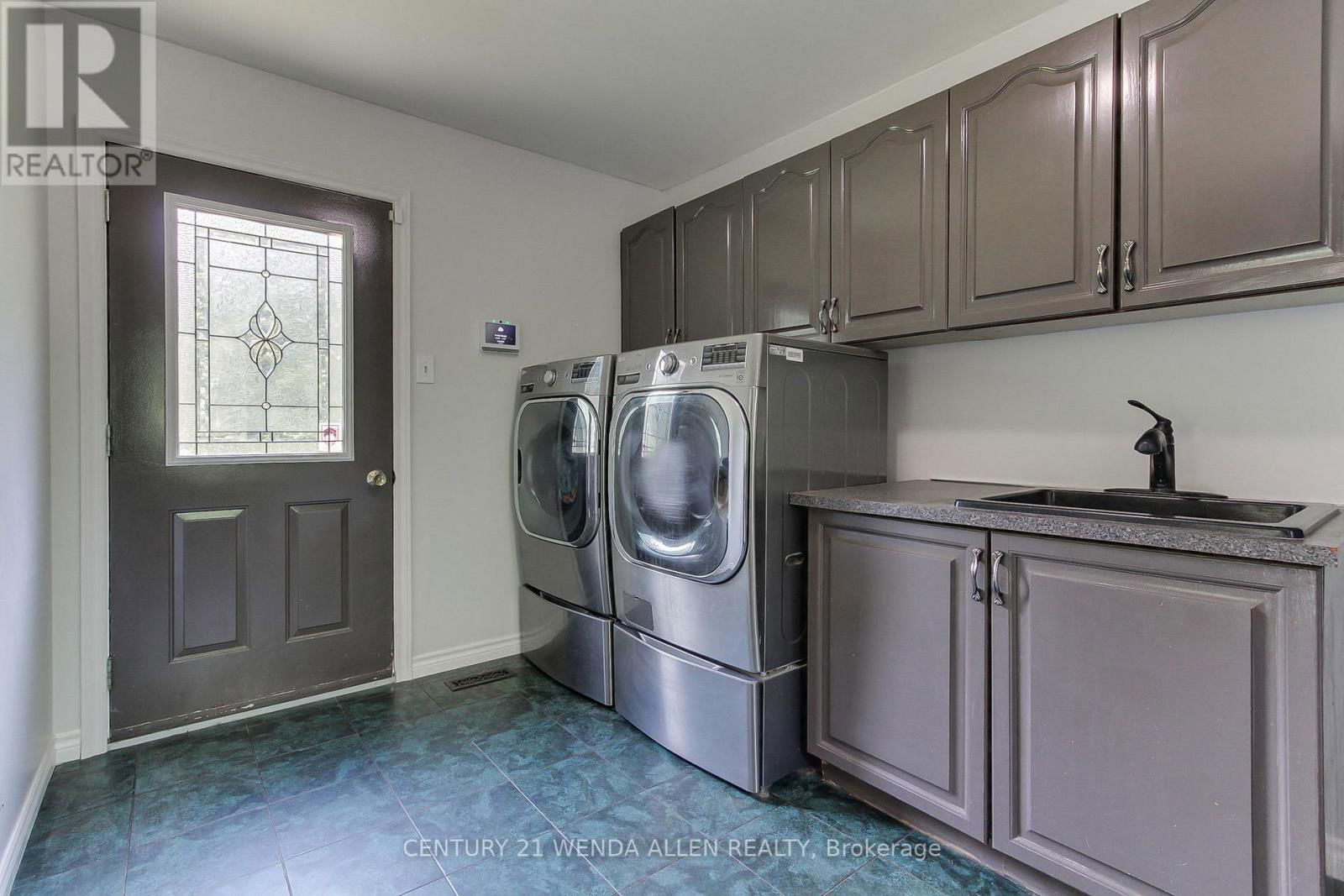 5150 LAKERIDGE ROAD Image 16