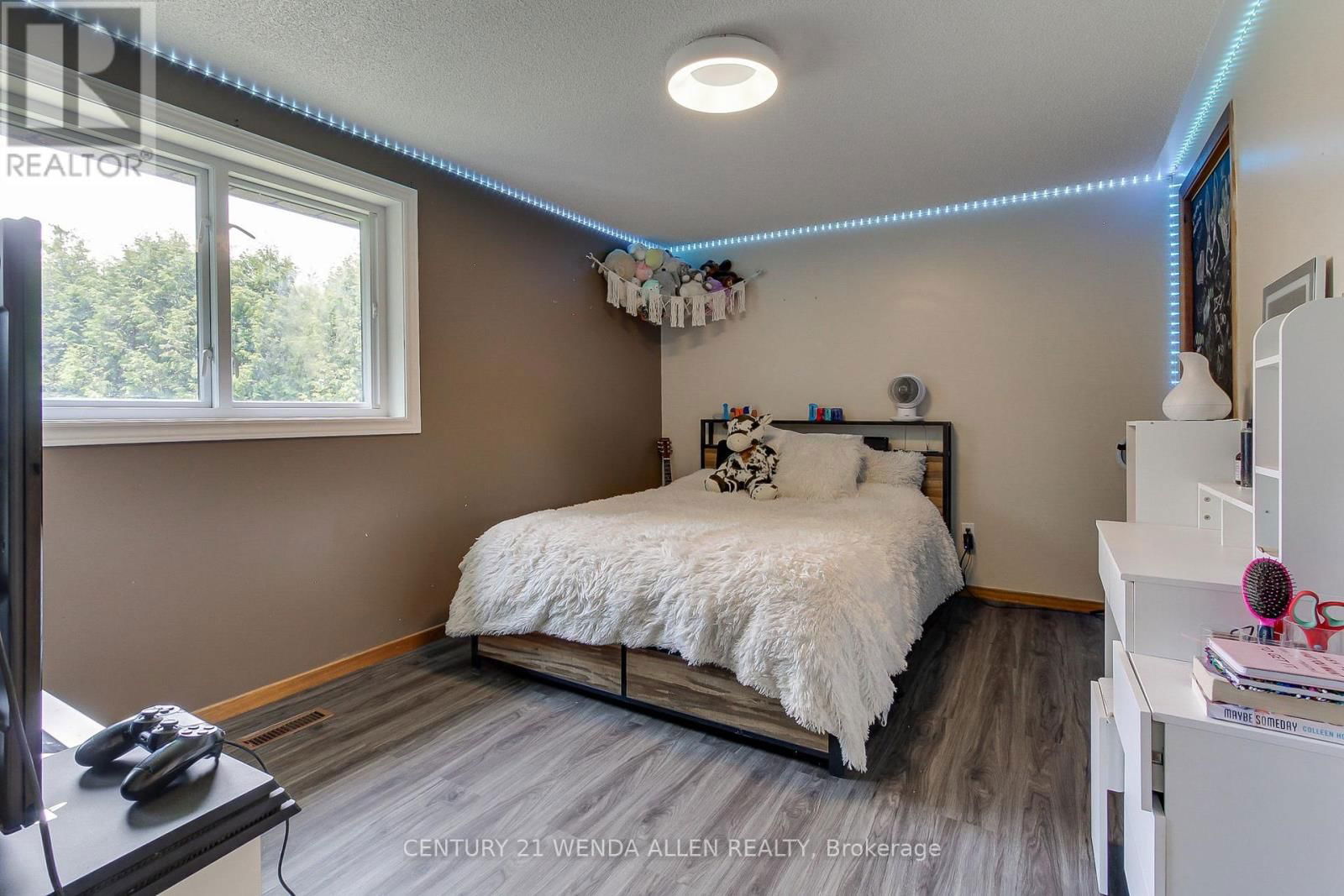 5150 LAKERIDGE ROAD Image 20