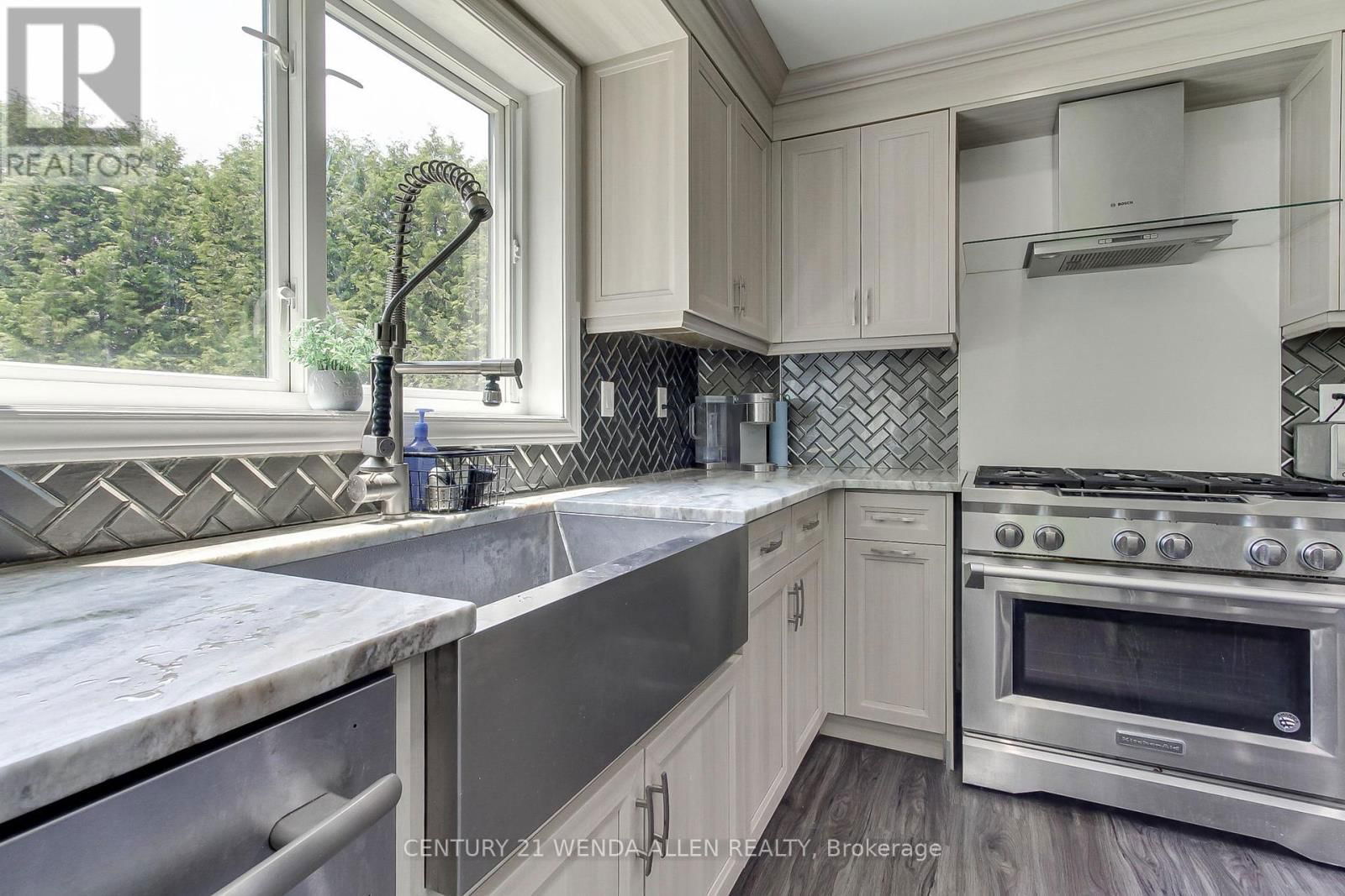5150 LAKERIDGE ROAD Image 8