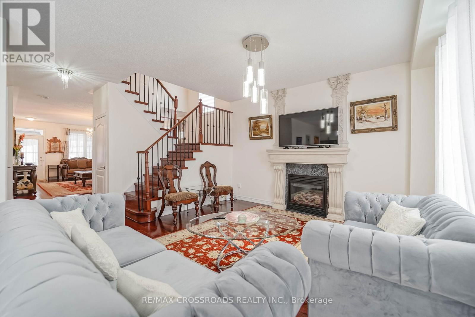 1383 LANGLEY CIRCLE Image 13