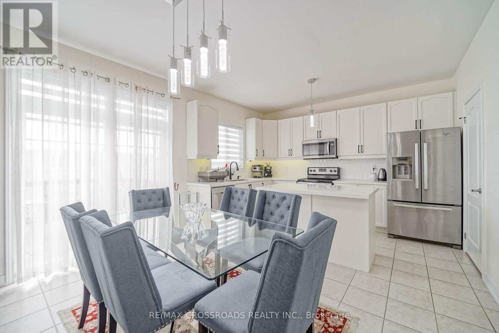 1383 LANGLEY CIRCLE Image 15