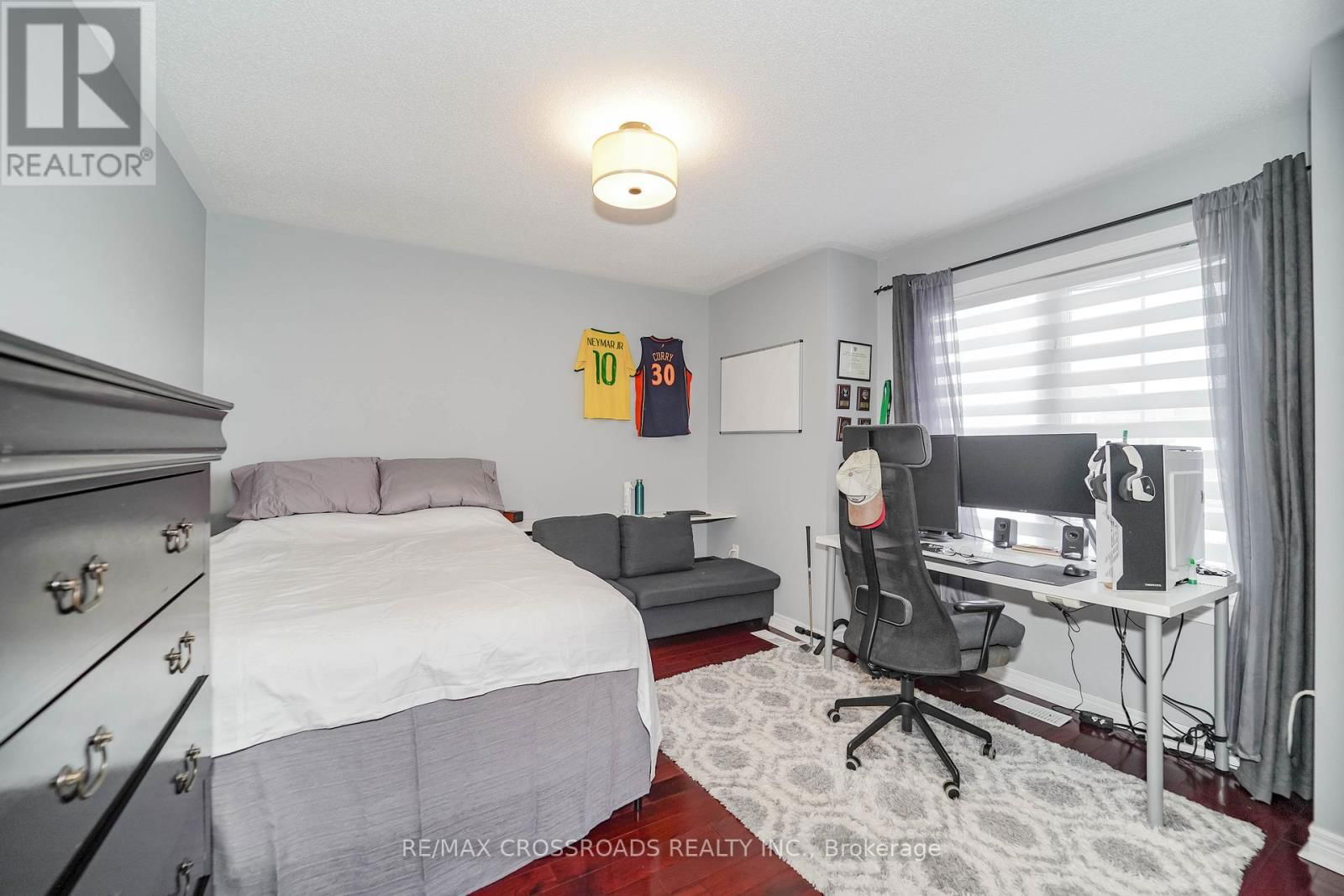 1383 LANGLEY CIRCLE Image 29