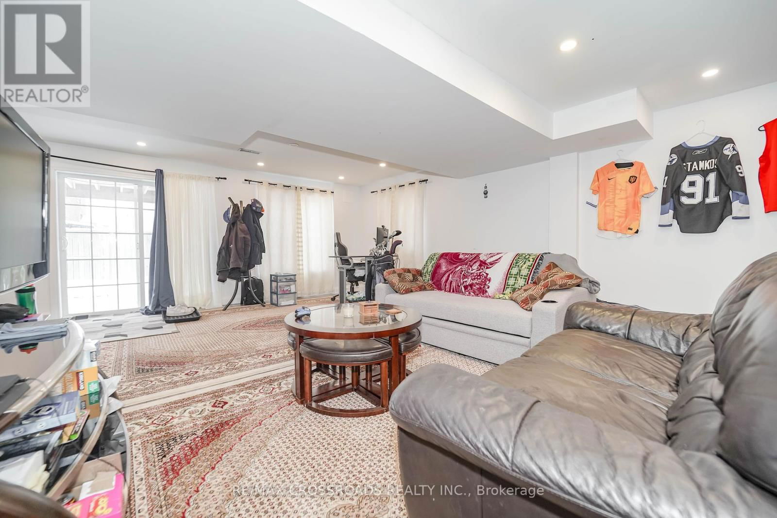 1383 LANGLEY CIRCLE Image 35