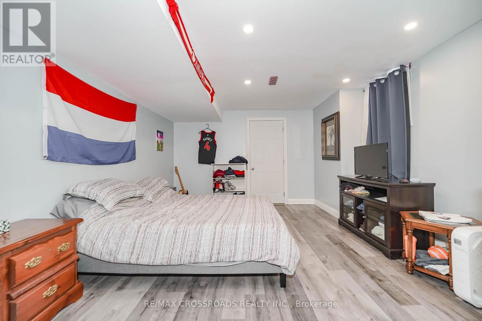 1383 LANGLEY CIRCLE Image 38