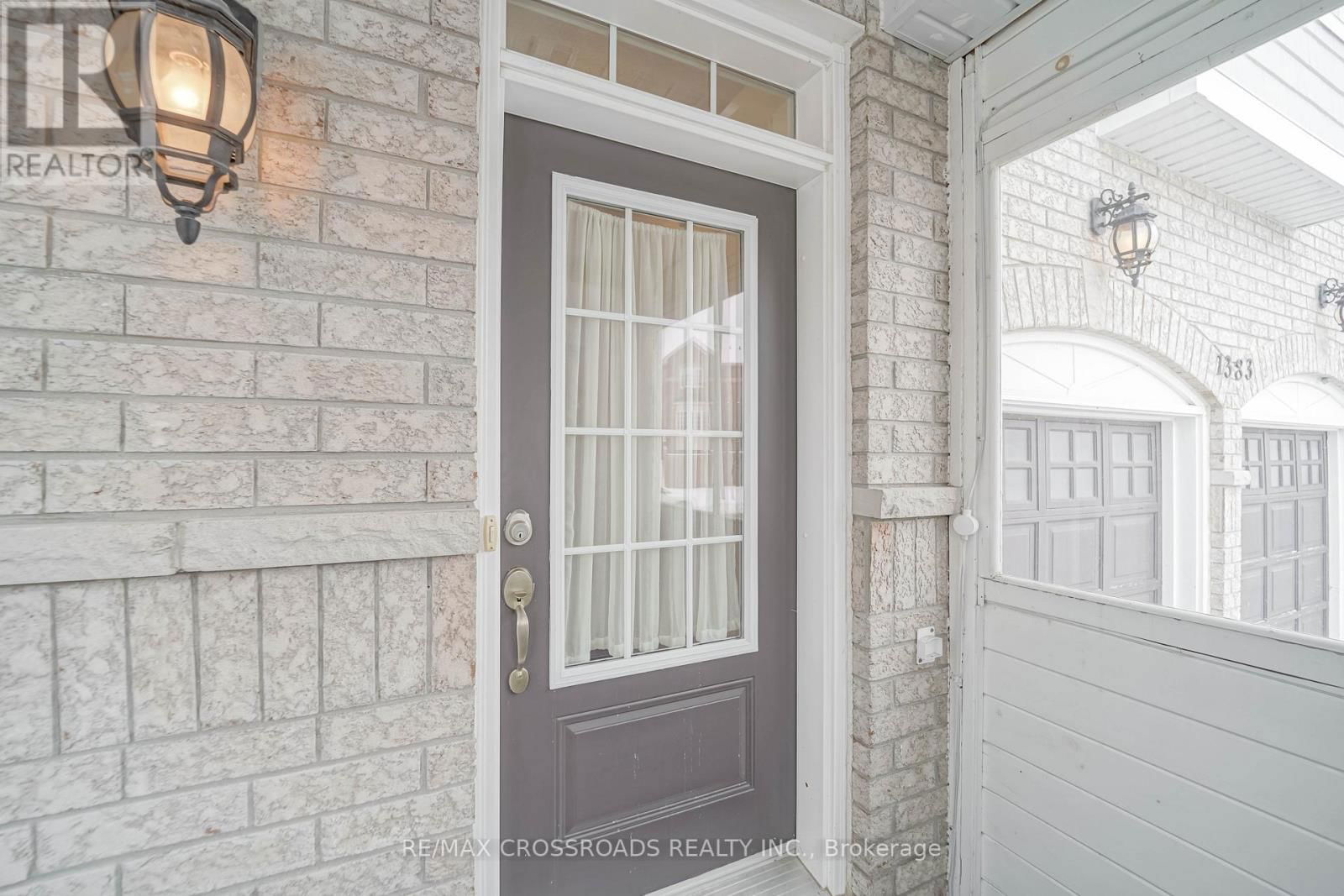 1383 LANGLEY CIRCLE Image 7