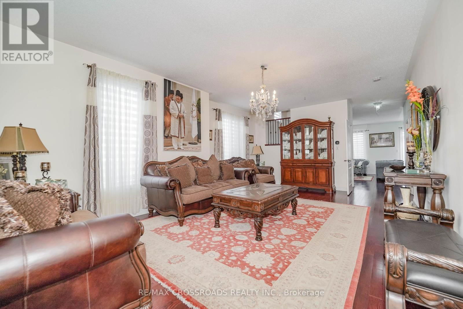 1383 LANGLEY CIRCLE Image 8