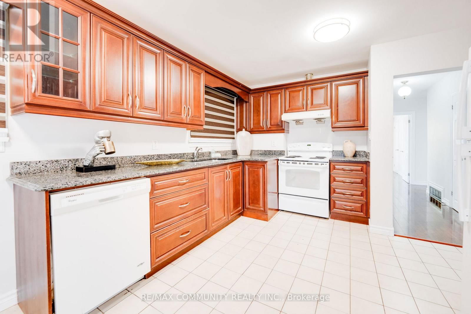 115 MARCOS BOULEVARD Image 19