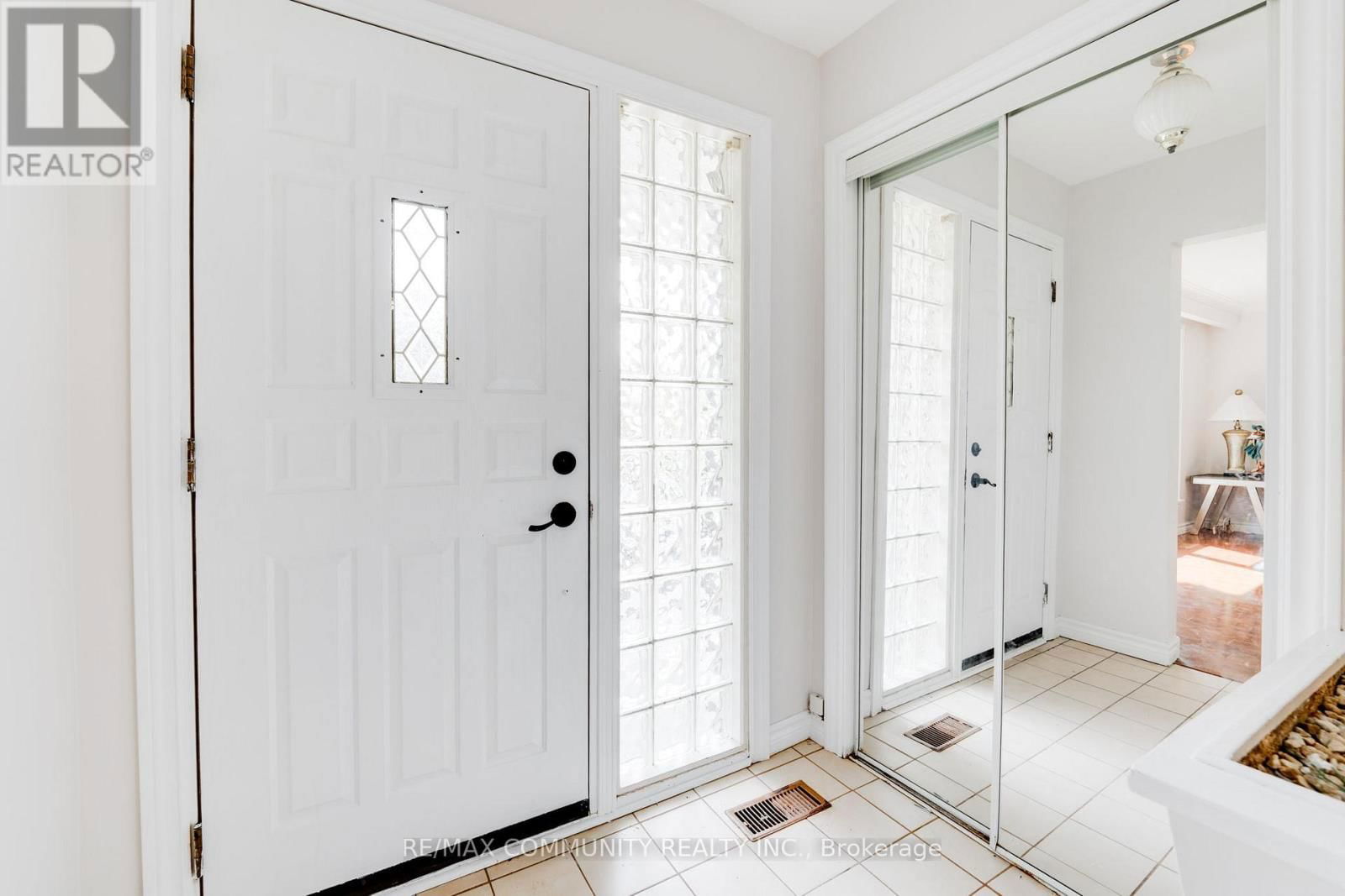 115 MARCOS BOULEVARD Image 20