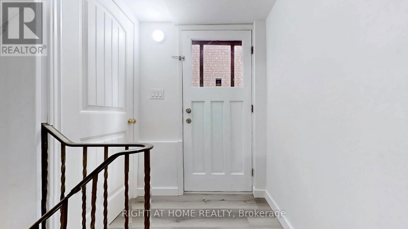 12A KENMORE AVENUE Image 26