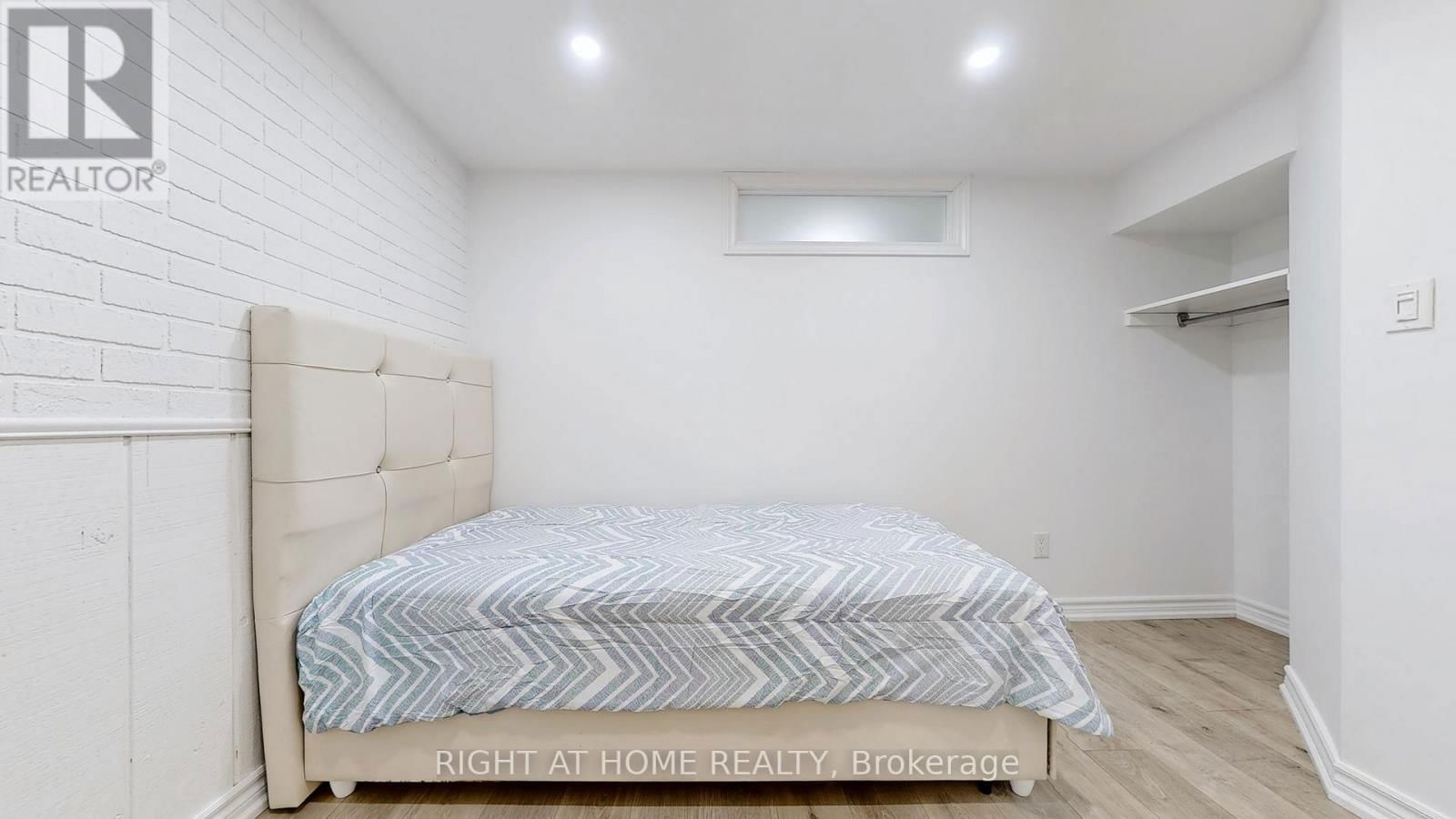 12A KENMORE AVENUE Image 34
