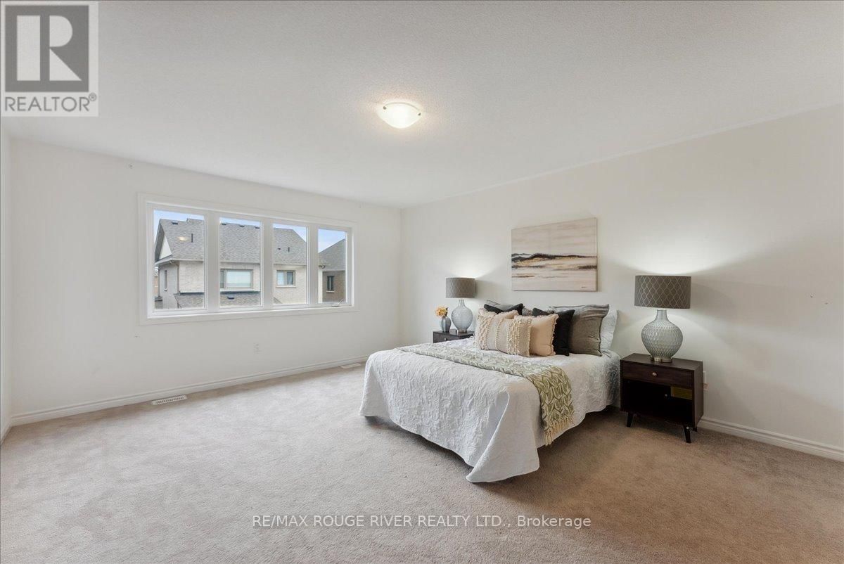 122 LAING DRIVE Image 14