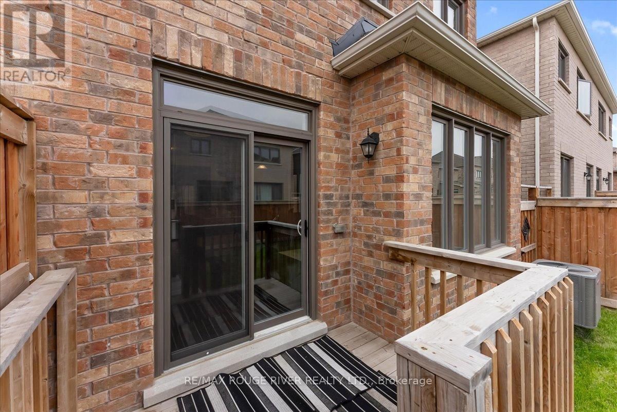 122 LAING DRIVE Image 23
