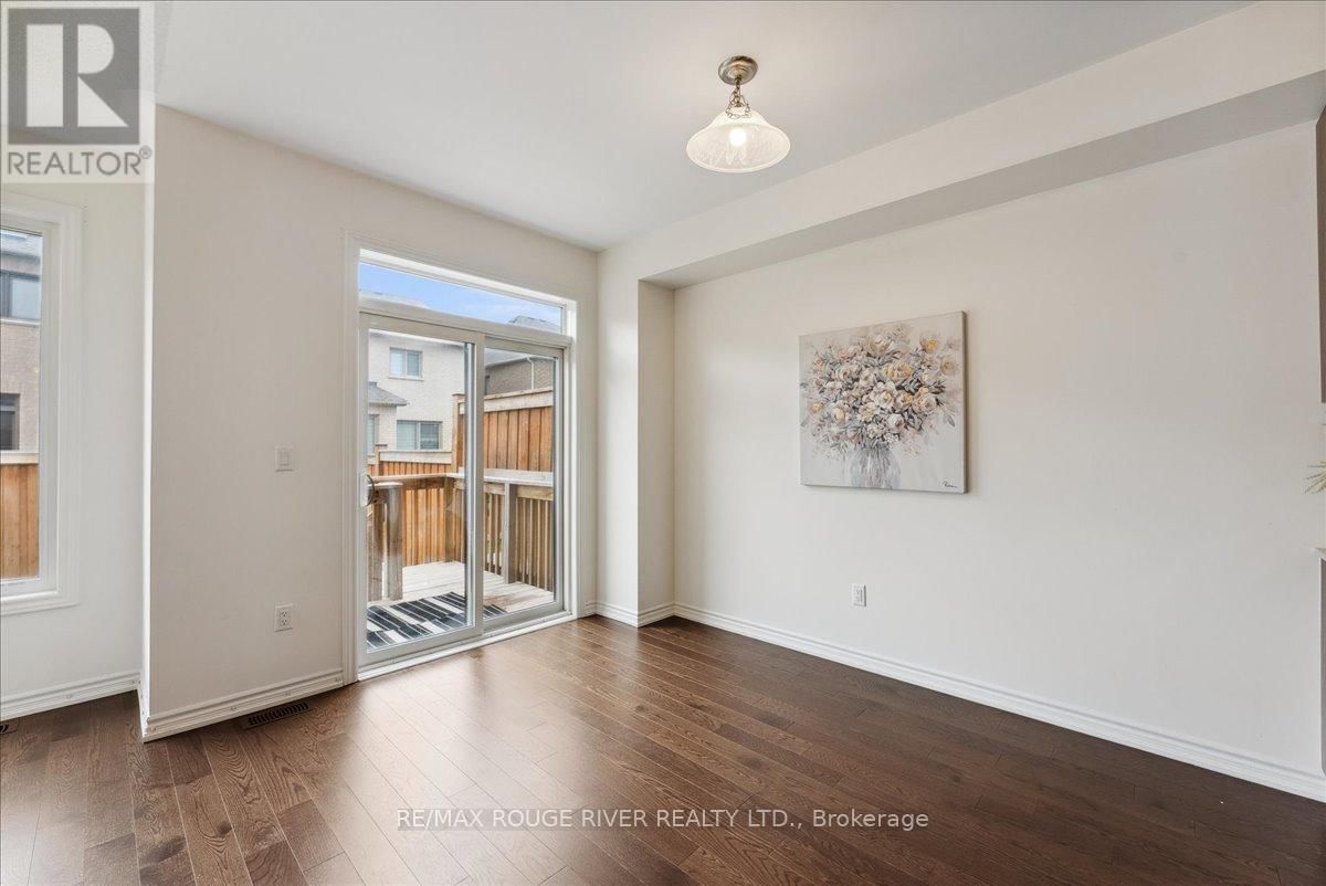 122 LAING DRIVE Image 7
