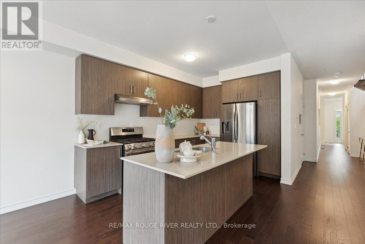 122 LAING DRIVE Image 8