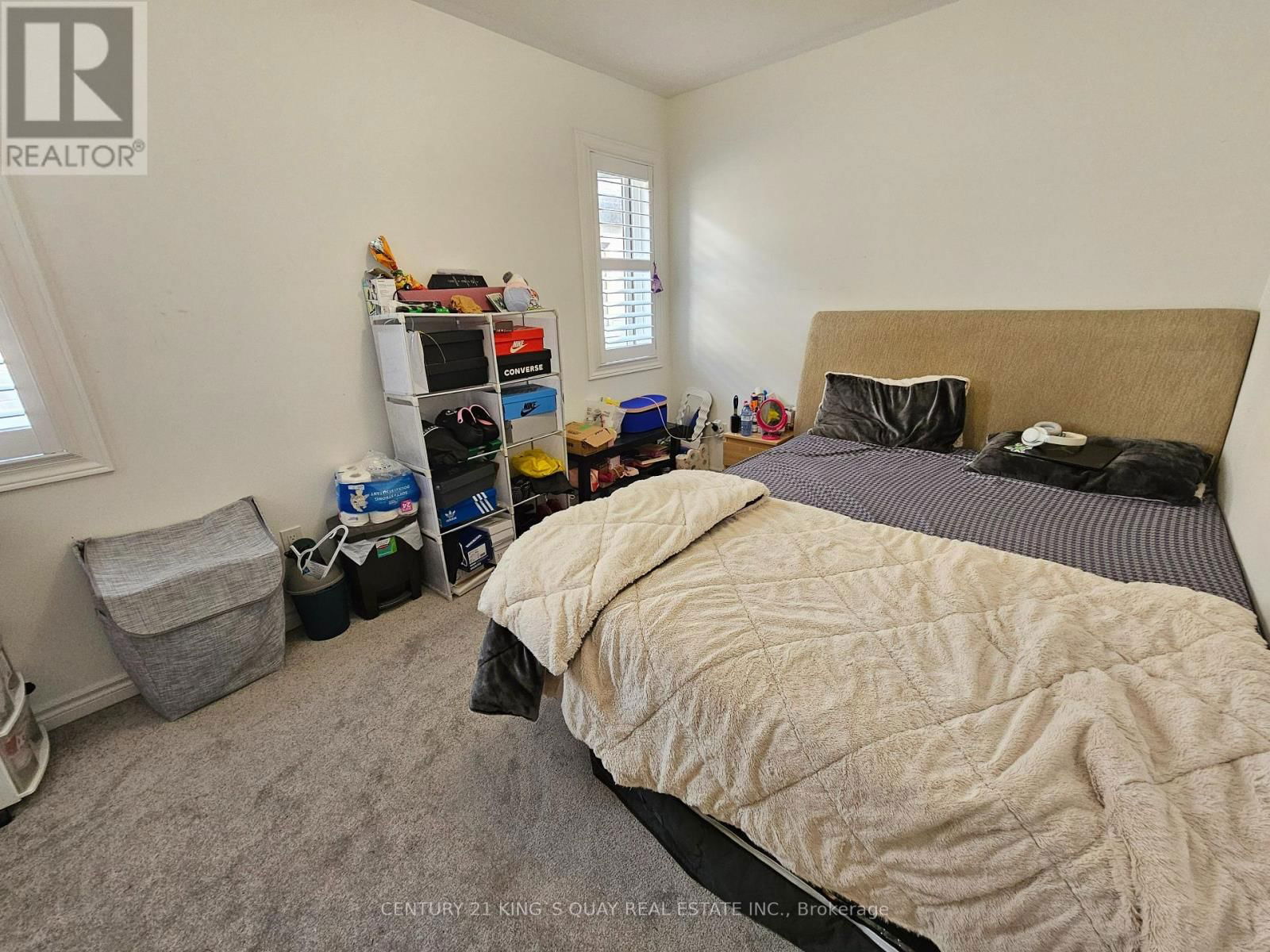 54 PETER HOGG COURT Image 17