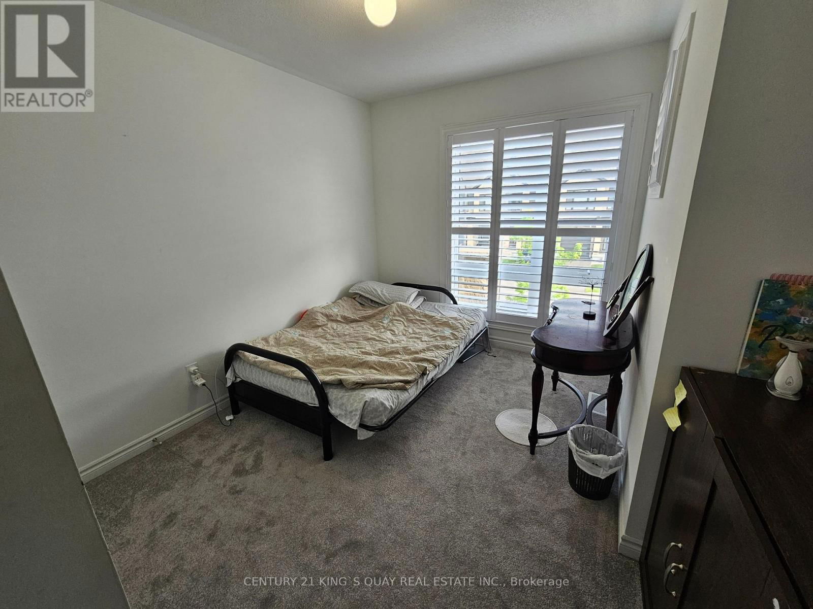 54 PETER HOGG COURT Image 29