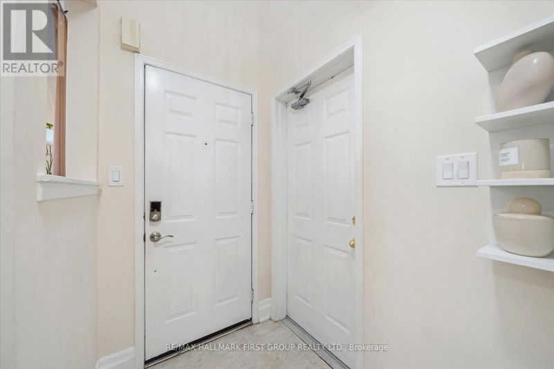 Tertiary Property View