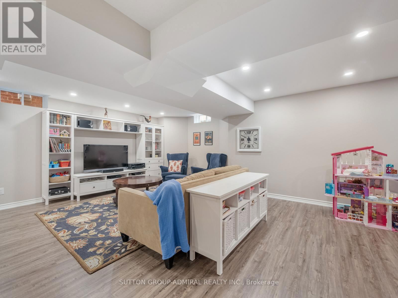 876 WILLIAM LEE AVE Image 27