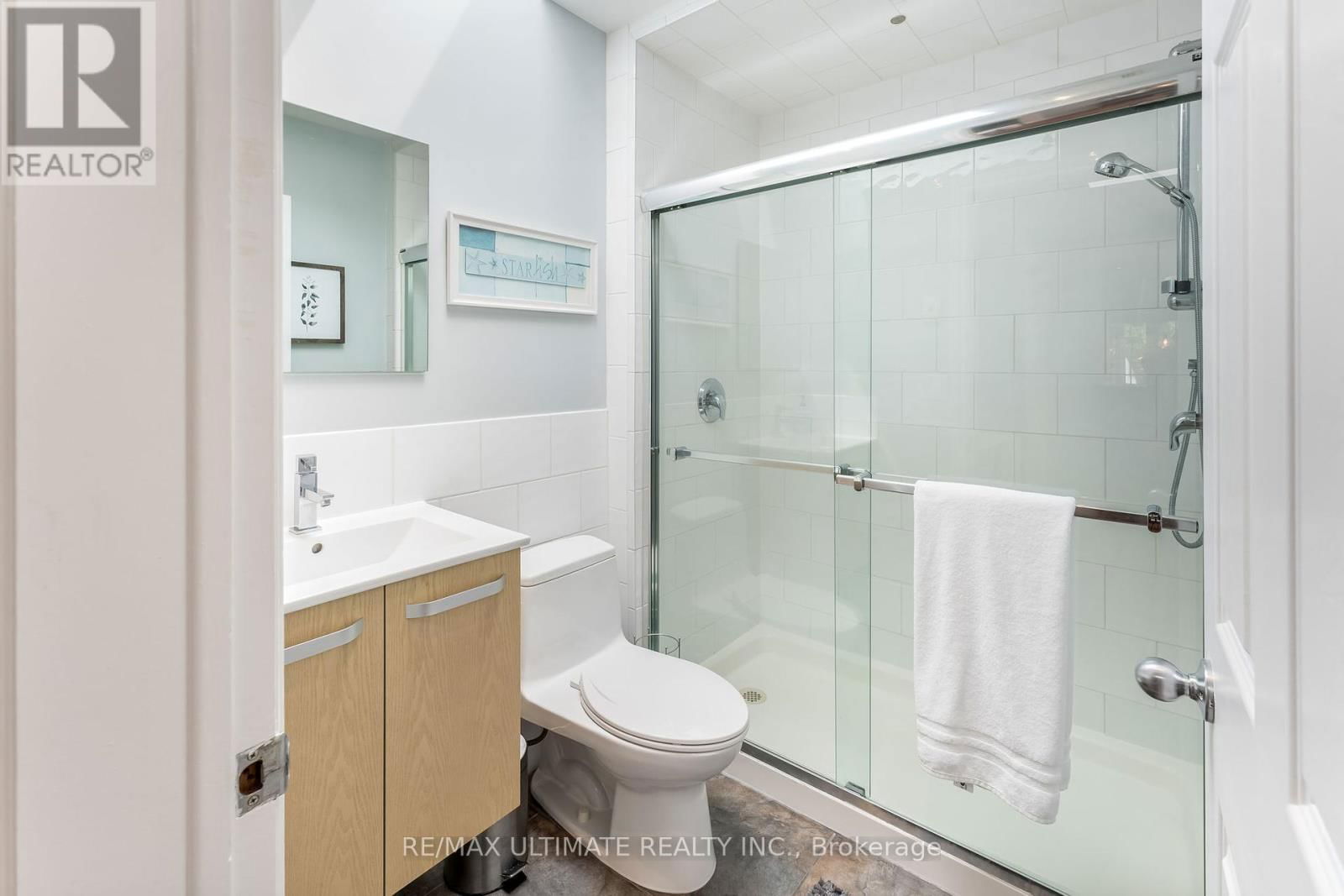 69 MIDLAND AVENUE Image 17