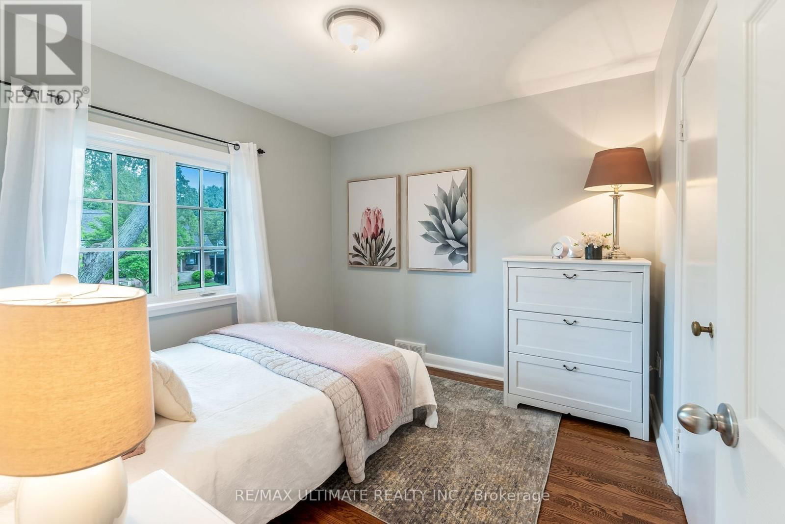 69 MIDLAND AVENUE Image 21
