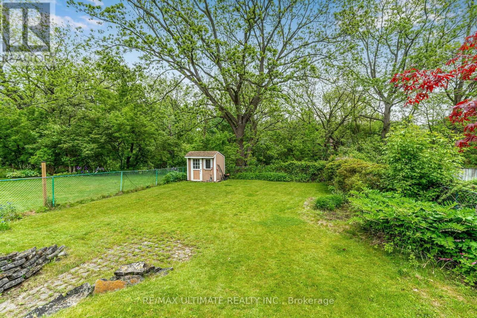 69 MIDLAND AVENUE Image 33
