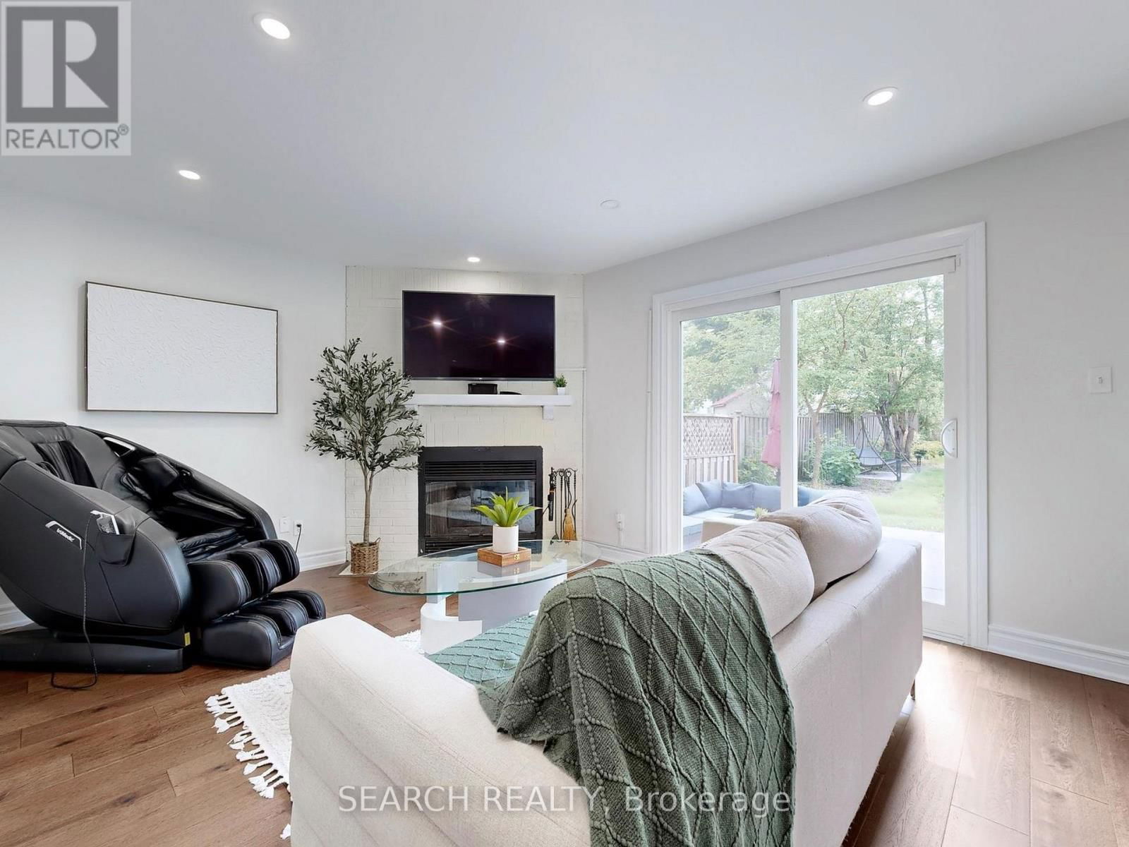 2 ANGUS DRIVE Image 10